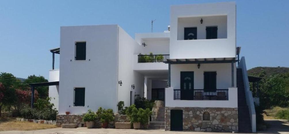 Myrto Apartments Kalamos (Kythira) Exterior foto